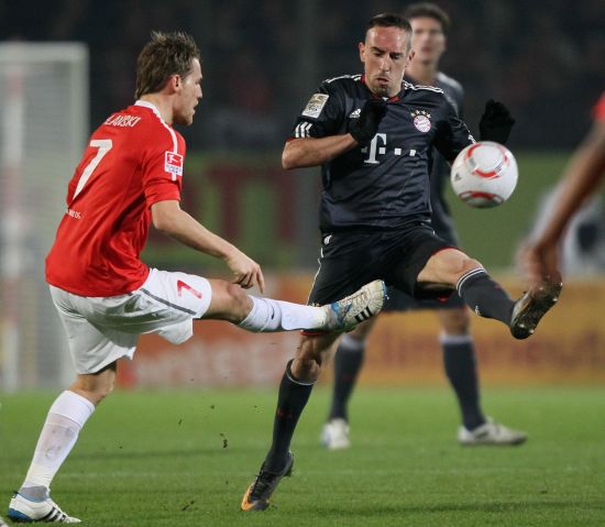 的贡献和领 的贡献和领